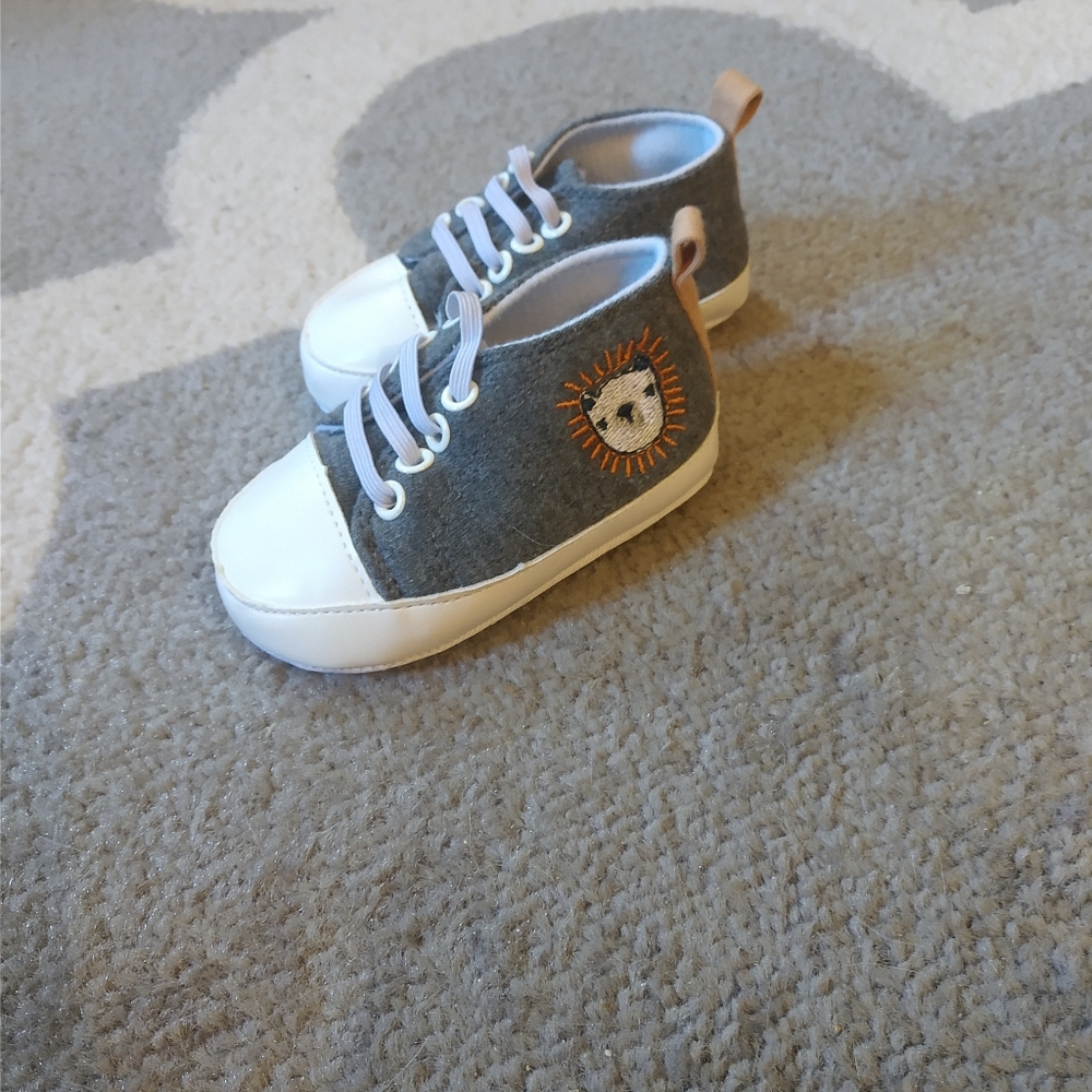 Weeplay pull on shoes